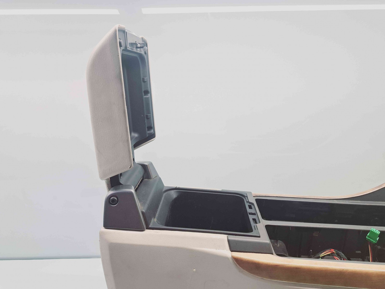 Consola centrala LAND ROVER RANGE ROVER SPORT (L320) [Fabr 2005-2009] FJI500031 - imagine 2