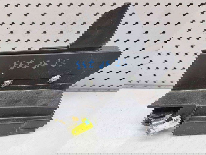 Broasca usa stanga spate Dacia Logan 2 [Fabr 2012-prezent] 825033585R