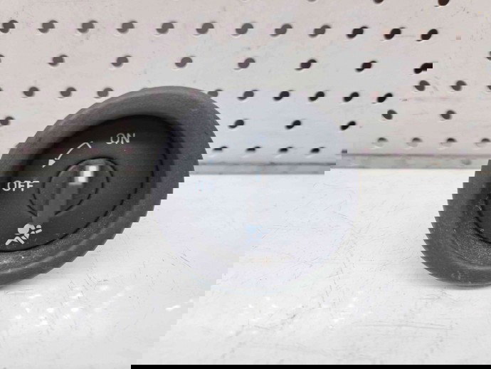 Buton ON/OFF airbag Dacia Logan 2 [Fabr 2012-prezent] 681995427R