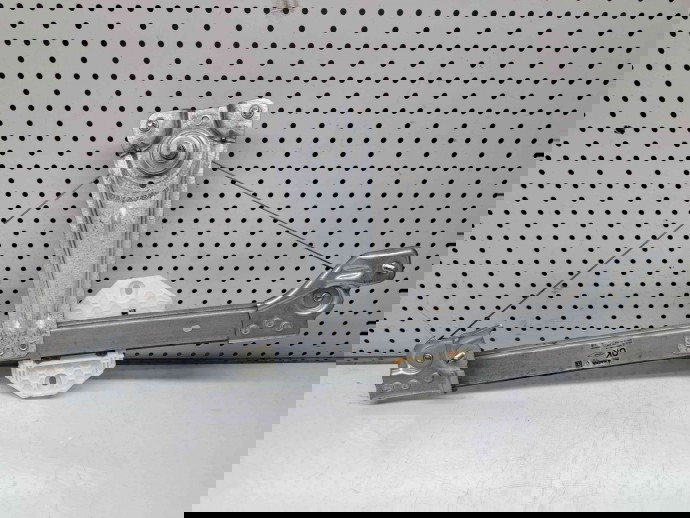 Macara manuala geam stanga spate Dacia Logan 2 [Fabr 2012-prezent] 827217198R