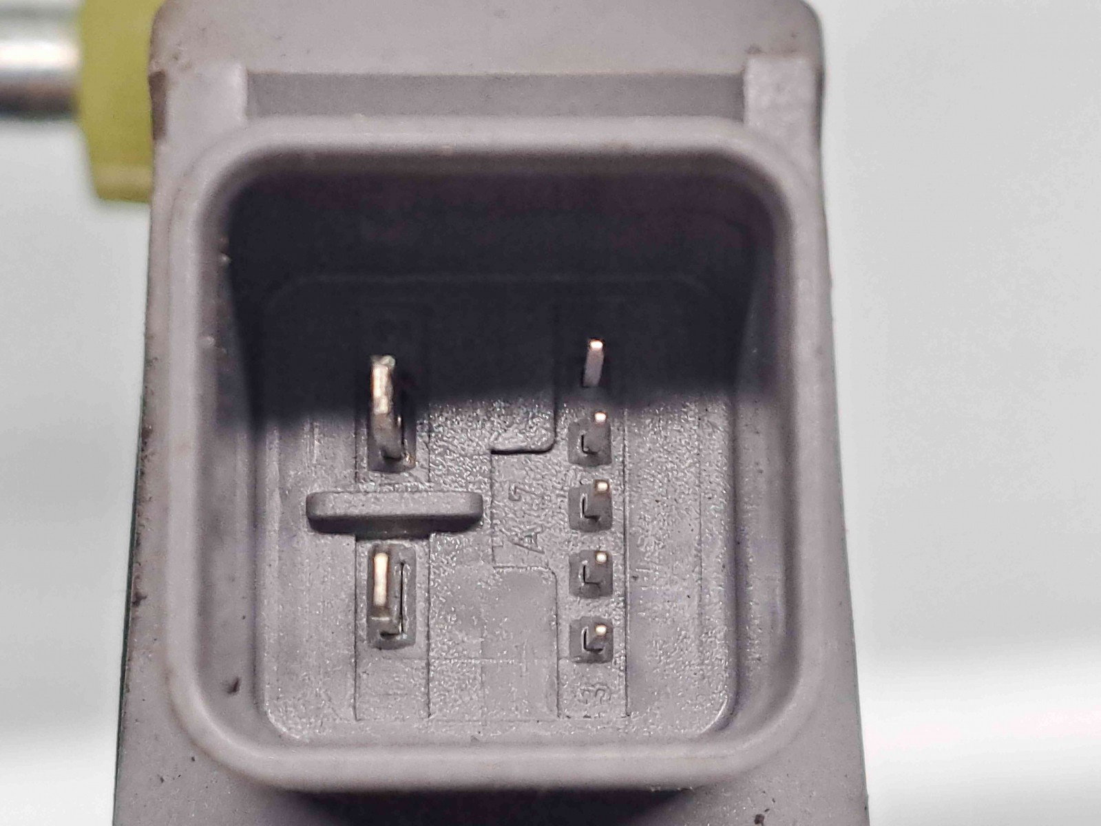 Motoras geam dreapta spate Opel Astra J [Fabr 2009-2015] 13302478 - imagine 4