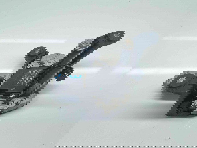  Motoras stergator haion Opel Astra J [Fabr 2009-2015] 13256917