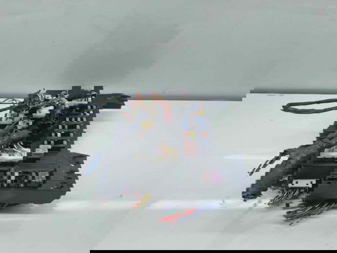  Panou sigurante MITSUBISHI Outlander [Fabr 2006-2012] L8637-002A 