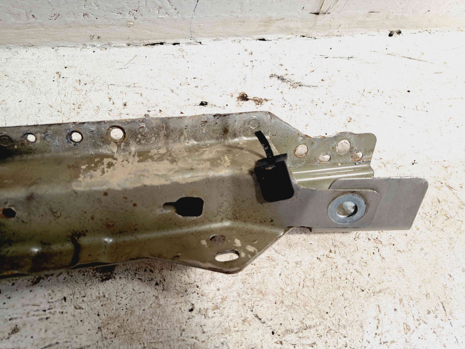 TRAVERSA SUPERIOARA Opel Astra J [Fabr 2009-2015] OEM - imagine 3