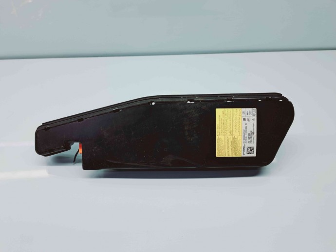  Airbag genunchi Opel Astra J [Fabr 2009-2015] 13251382