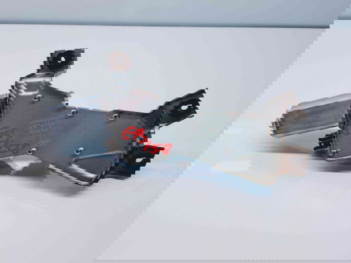  Motoras stergator haion LAND ROVER RANGE ROVER SPORT (L320) [Fabr 2005-2009] 34993-581