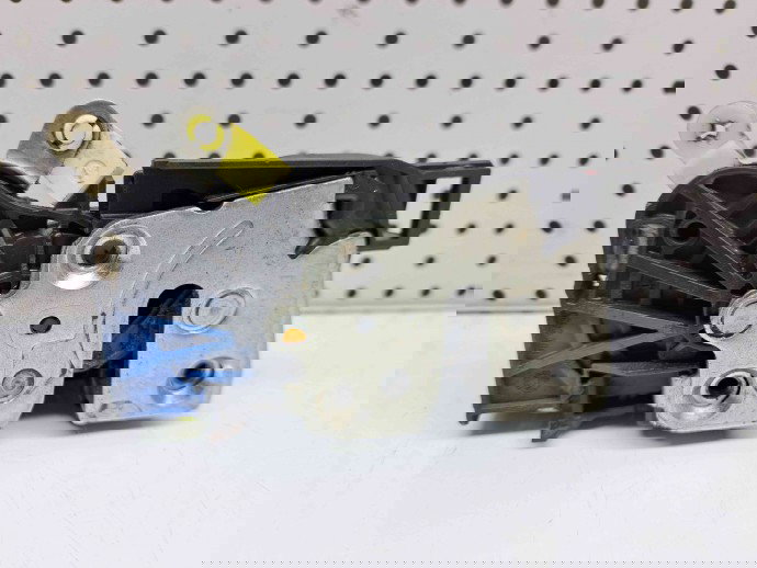 Broasca usa stanga fata Dacia Logan 2 [Fabr 2012-prezent] 805038956RE