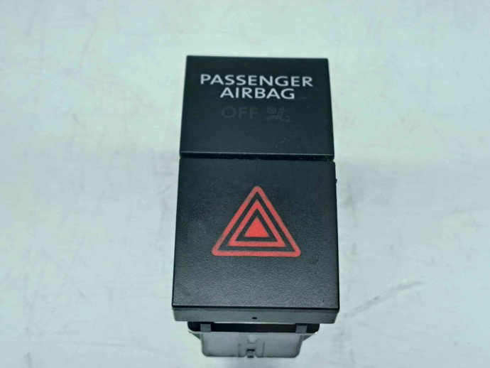 Buton avarii Skoda Rapid (NH3) [Fabr 2012-prezent] 6JA953587