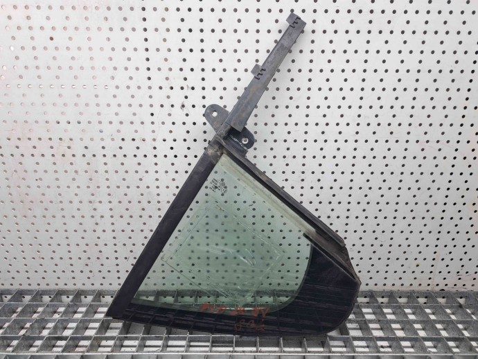 Geam fix usa dreapta spate Skoda Rapid (NH3) [Fabr 2012-prezent] OEM