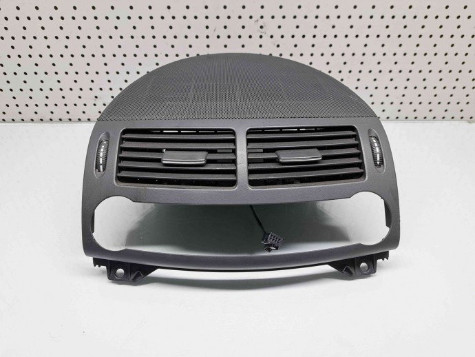 Grila aerisire centrala Mercedes Clasa E (W211) [Fabr 2002-2009] A2118301854