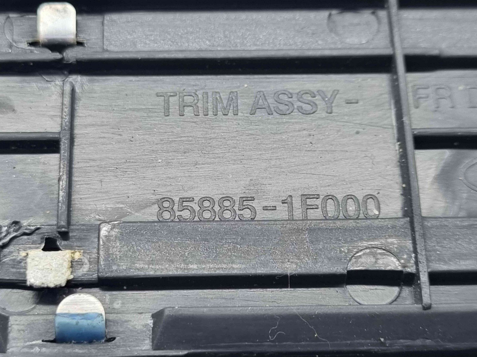 Set trimuri prag Kia Sportage II [Fabr 2004-2010] 85875-1F000 n 85885-1F000 - imagine 7