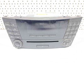 Radio CD Mercedes Clasa E (W211) [Fabr 2002-2009] A2118702189