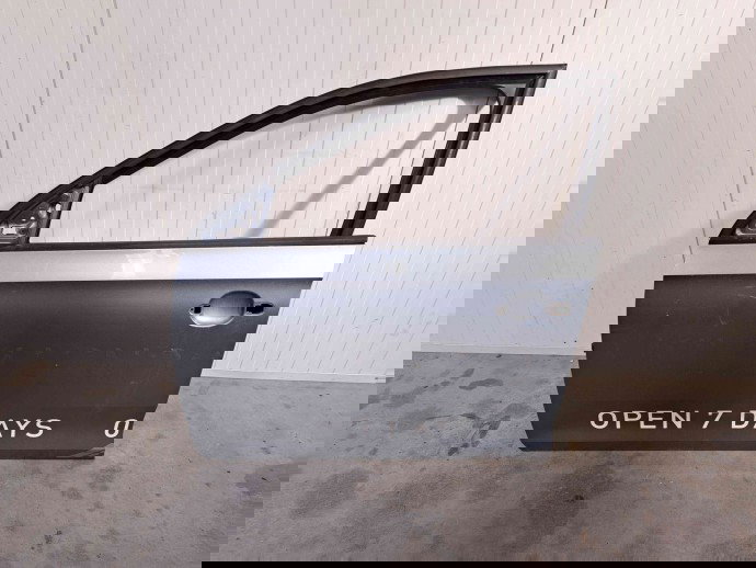 Usa stanga fata Skoda Rapid (NH3) [Fabr 2012-prezent] LF8L