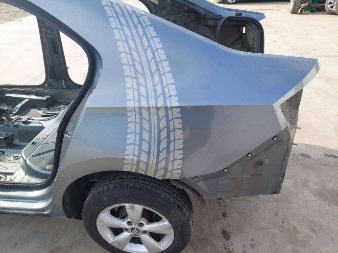 Aripa stanga spate Skoda Rapid (NH3) [Fabr 2012-prezent] LF8L