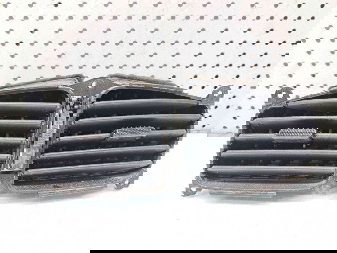 Grila aerisire centrala Hyundai Santa Fe 1 (SM) [Fabr 2000-2006] 97420-26500