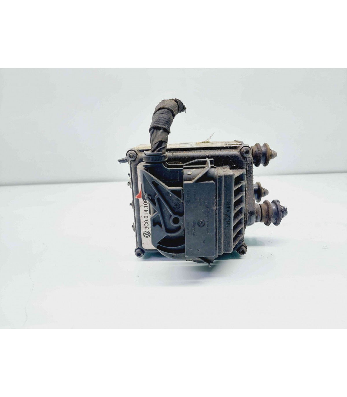 Pompa ABS Volkswagen Passat B6 (3C2) [Fabr 2005-2010] 3C0614109T 2.0 TDI CBAB 103KW / 140CP 2.0 TDI CBAB 103KW / 140CP