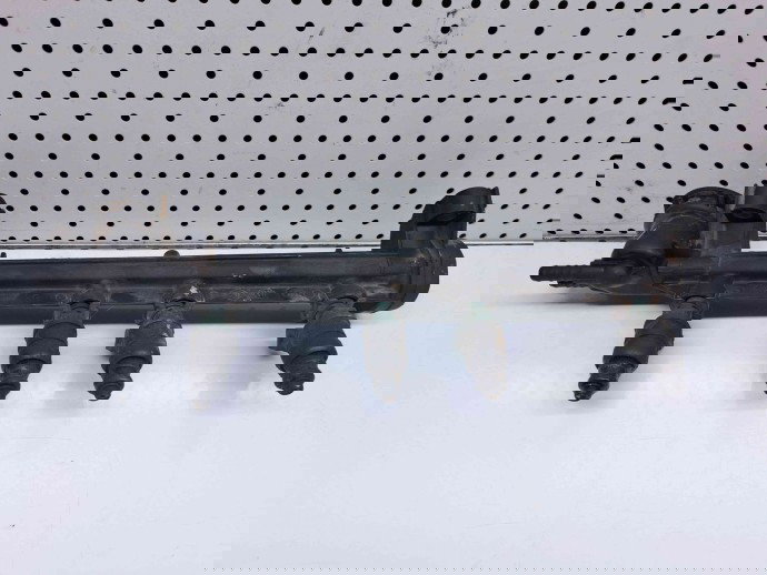 Rampa injectoare, 06A133317A, Skoda Octavia 1 Combi (1U5) 1.6b