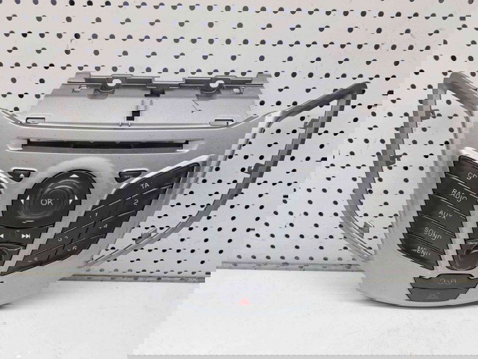 Butoane comenzi consola centrala Ford Fiesta 6 [Fabr 2008-prezent] 8A6T-18K81-AD