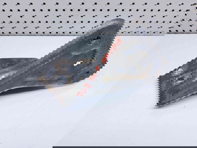 Suport aripa stanga fata Skoda Rapid (NH3) [Fabr 2012-prezent] 5JA821141A