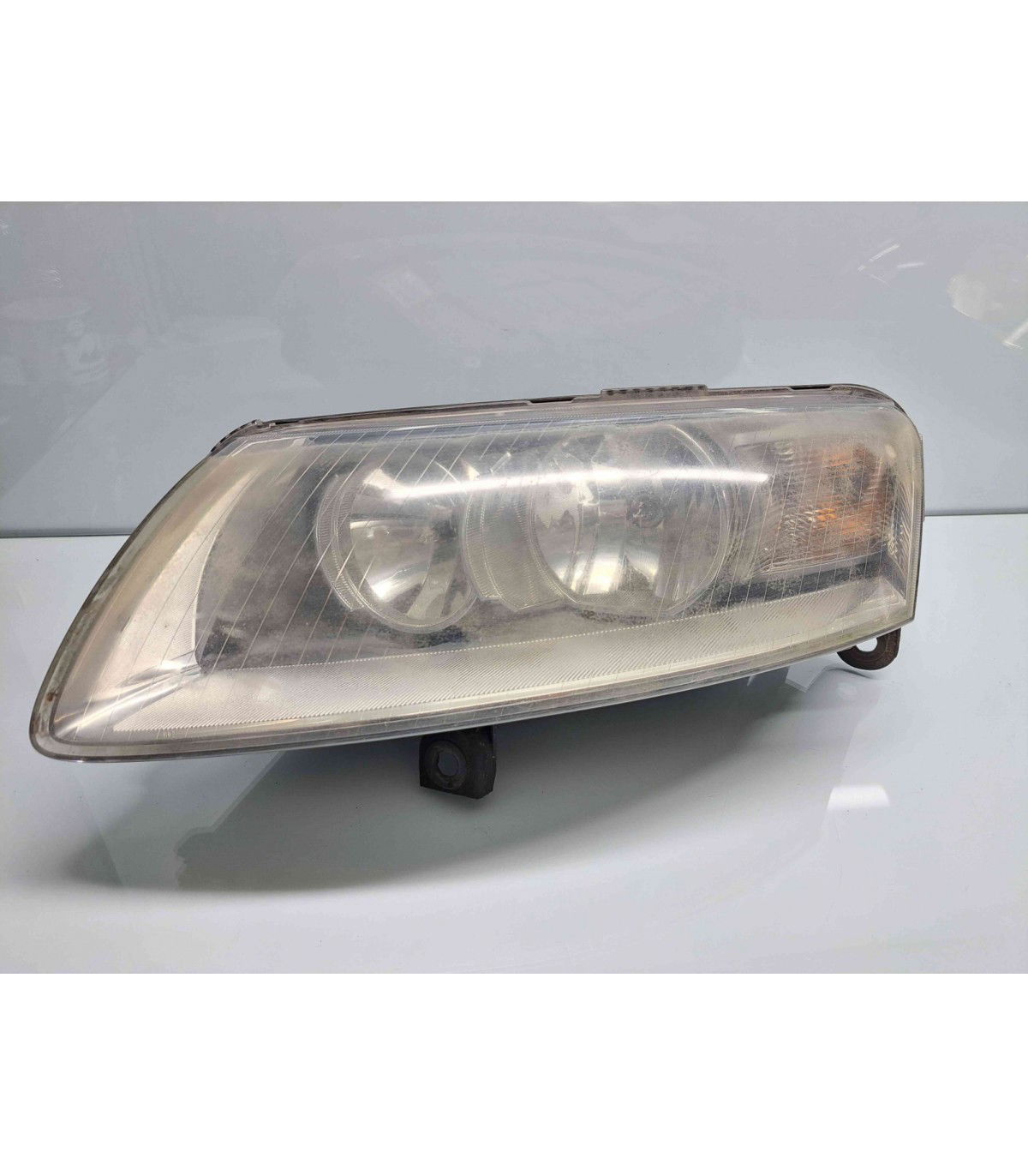  Far stanga Audi A6 (4F2, C6) [Fabr 2004-2010] 4F0941003