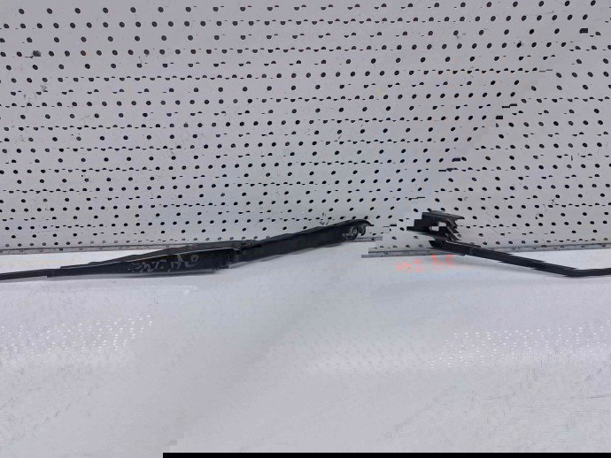 Brat stergator parbriz dreapta Ford Fiesta 6 [Fabr 2008-prezent] 8A6117526 BB