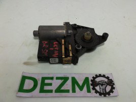 Motoras macara geam dreapta spate Skoda Octavia 1 1.9 ASV 0130821732 1996-2010