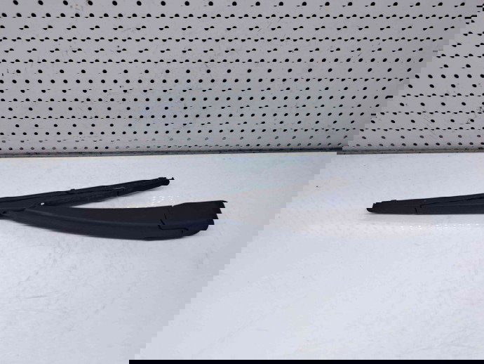 Brat stergator haion Ford Focus 3 (CB8) [Fabr 2011-2015] OEM