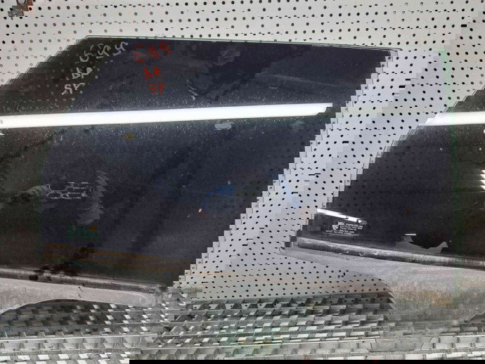 Geam usa dreapta spate Ford Focus 3 (CB8) [Fabr 2011-2015] OEM