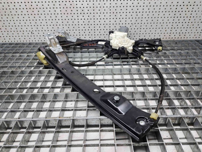 Macara electrica geam dreapta fata Ford Focus 3 (CB8) [Fabr 2011-2015] CM51-A23200-AF