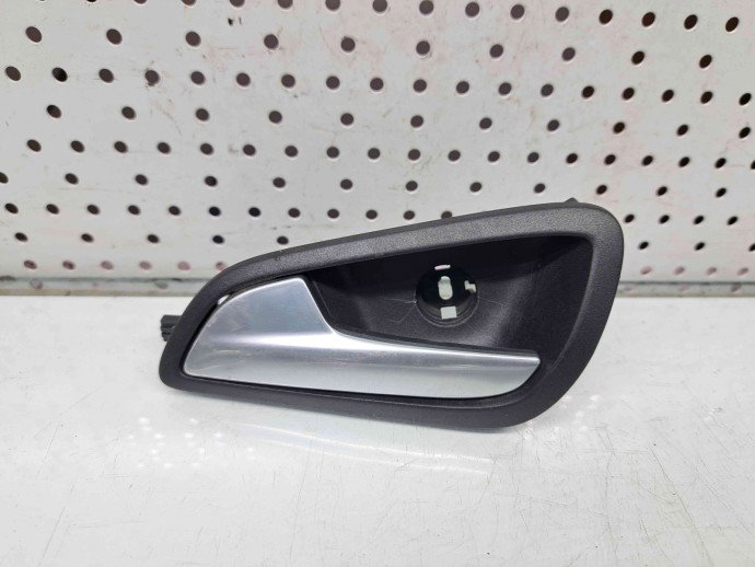 Maner interior stanga fata Ford Focus 3 (CB8) [Fabr 2011-2015] 4M51-U22601-BDW