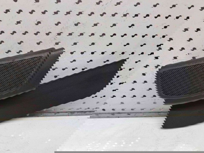 Tweeter dreapta Ford Focus 3 (CB8) [Fabr 2011-2015] 8A6T-18808-BB