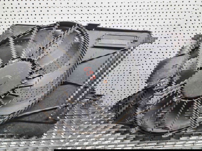 Electroventilator Ford Focus 3 (CB8) [Fabr 2011-2015] 8V51-8C607-EB 1.6 TDCI DV6  85KW / 116CP