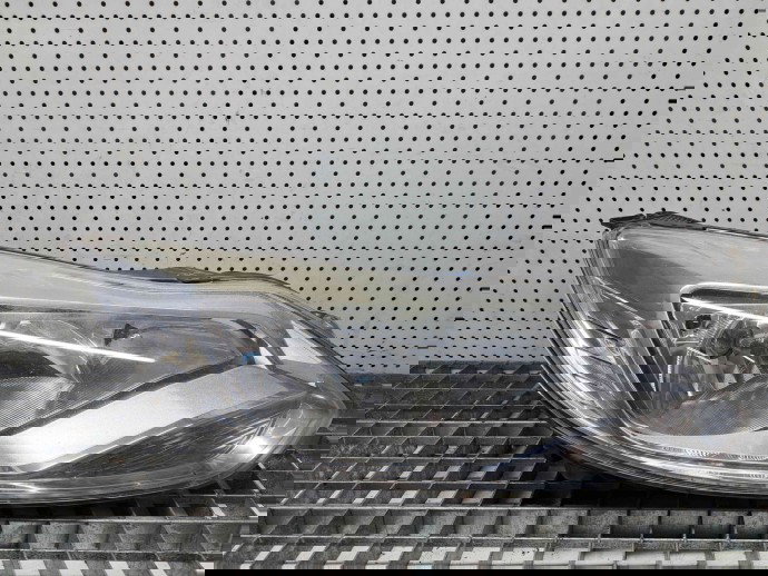 Far dreapta Ford Focus 3 (CB8) [Fabr 2011-2015] BM51-18W029 C