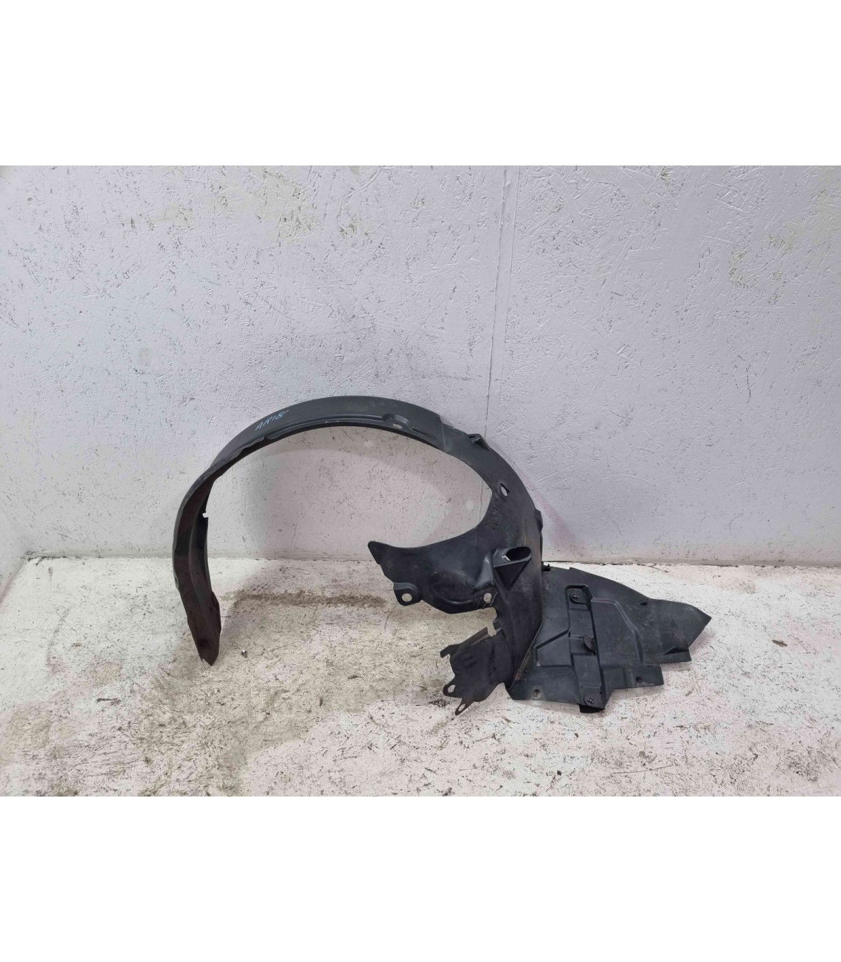 Carenaj roata stanga fata Renault Laguna 3 Combi [Fabr 2007-2015] 638230005R