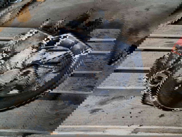 Cutie viteze manuala 6 trepte Ford Focus 3 (CB8) [Fabr 2011-2015] AV6R-7002-KF 1.6 TDCI DV6  85KW / 116CP