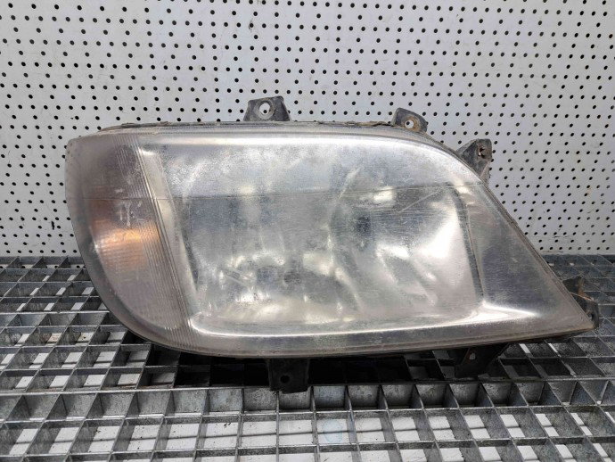 Far dreapta Mercedes Sprinter 4,6-t (904) [Fabr 1996-2006] OEM
