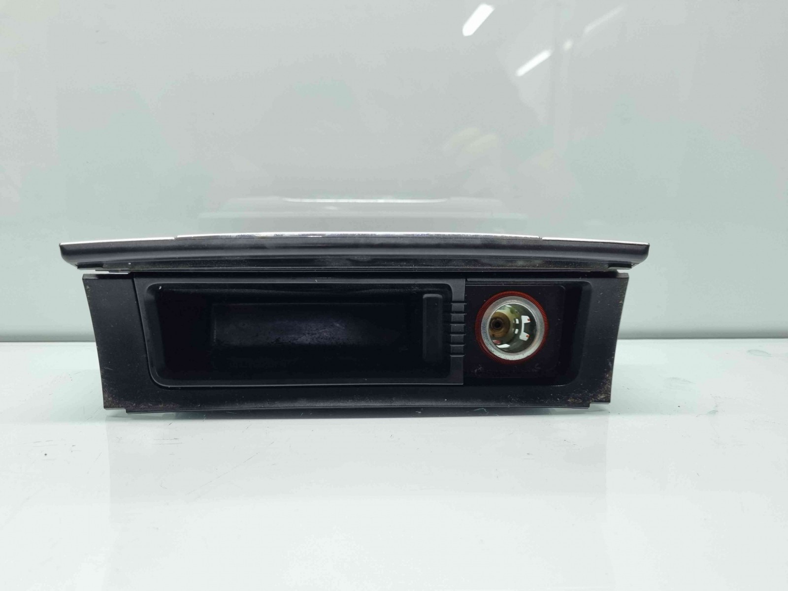 Scrumiera Volkswagen Passat B6 Variant (3C5) [Fabr 2005-2010] 8K0121403Q - imagine 2