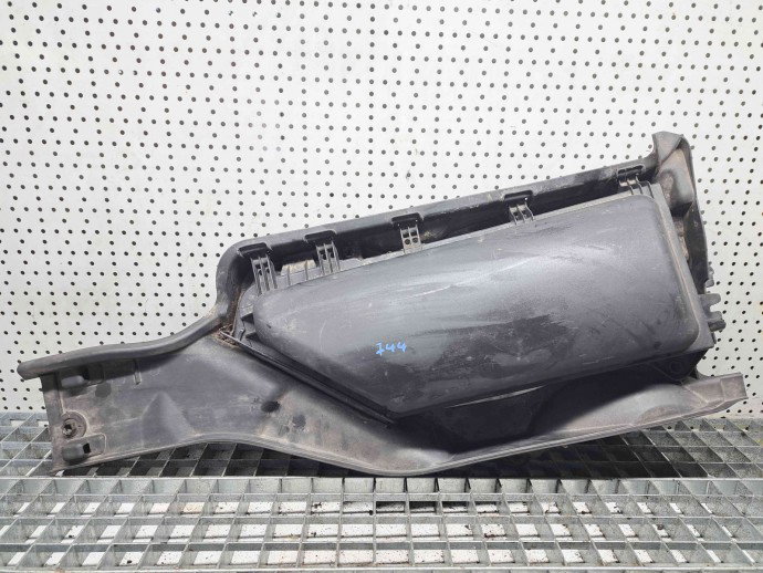 Carcasa filtru aer Bmw 5 (E60) [Fabr 2004-2010] OEM 2.5 NC51 