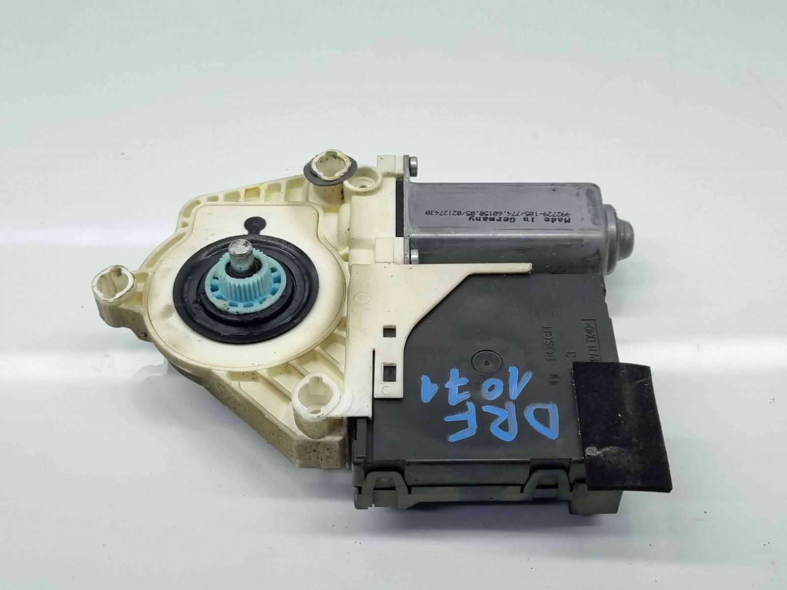 Motoras geam dreapta fata Volkswagen Passat B6 (3C2) [Fabr 2005-2010] 1K0959701P n 1K0959793L