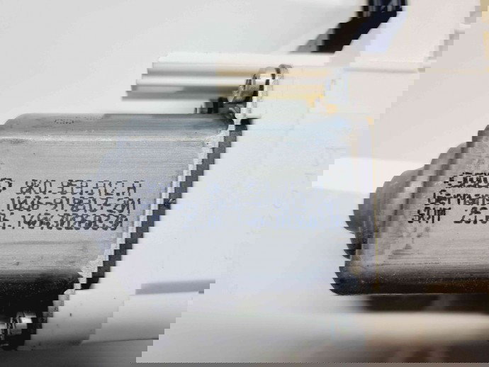 Motoras geam dreapta spate Audi A4 (8K2, B8) [Fabr 2008-2015] 8K0959812A