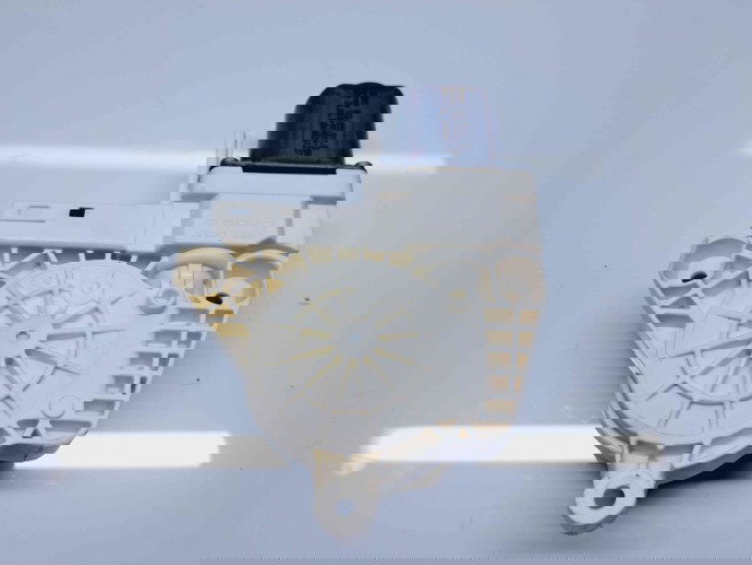 Motoras geam stanga spate Audi A4 (8K2, B8) [Fabr 2008-2015] 8K0959811A