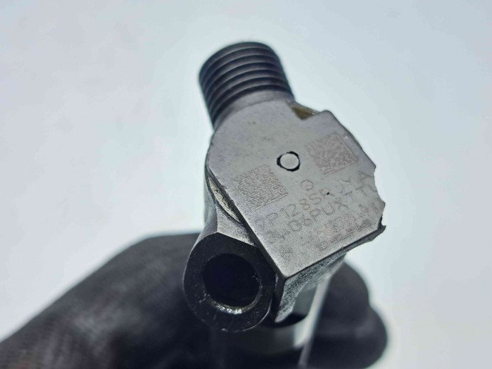 Injector Mercedes Clasa C (W204) [Fabr 2007-2014] A6510704987 2.2 CDI 651911   