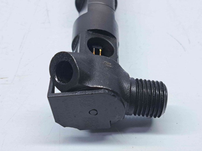 Injector Mercedes Clasa C (W204) [Fabr 2007-2014] A6510704987 2.2 CDI 651911   