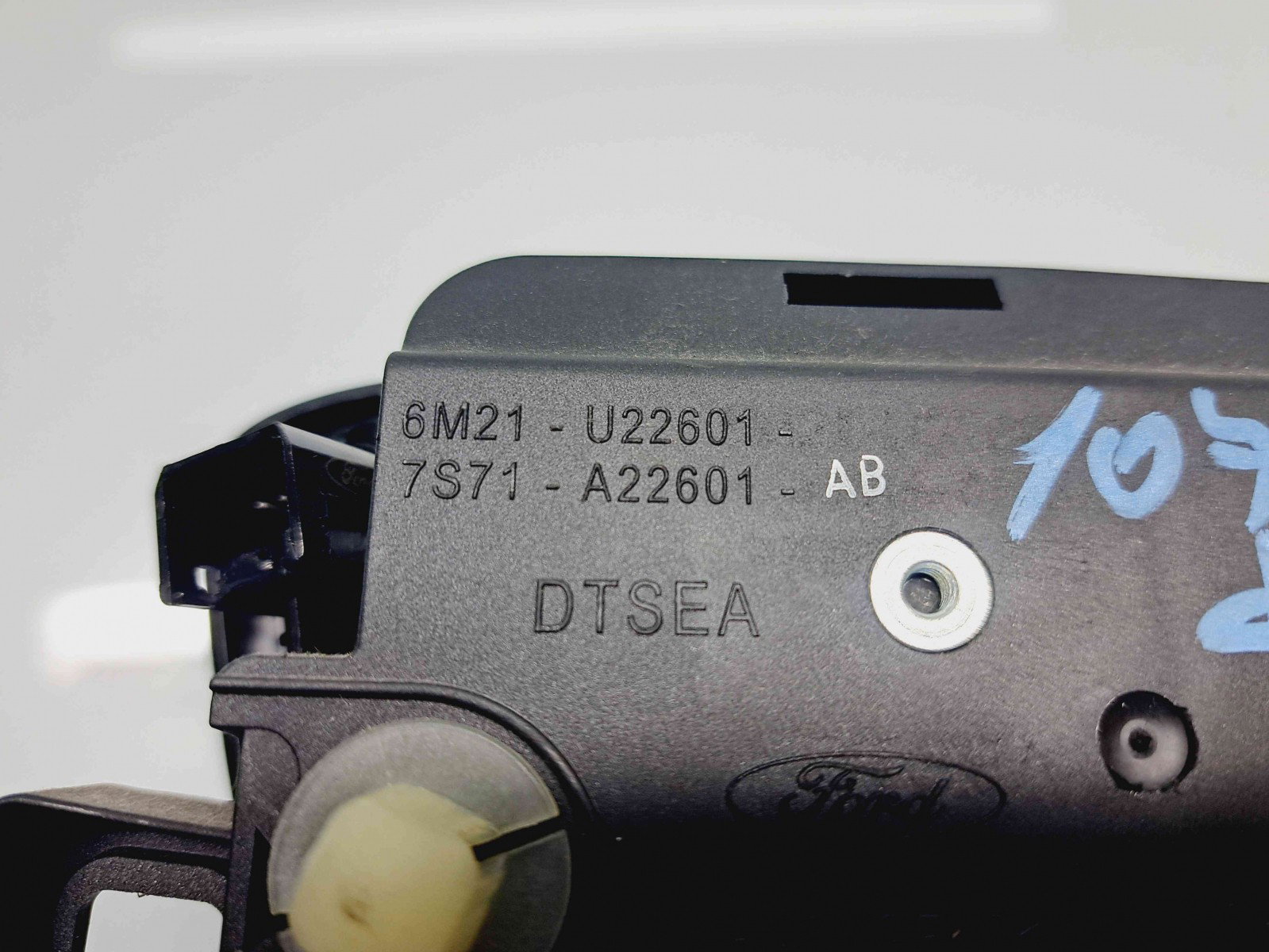 Maner interior stanga spate Ford Mondeo 4 [Fabr 2007-2015] 6M21-U22601-AB - imagine 6