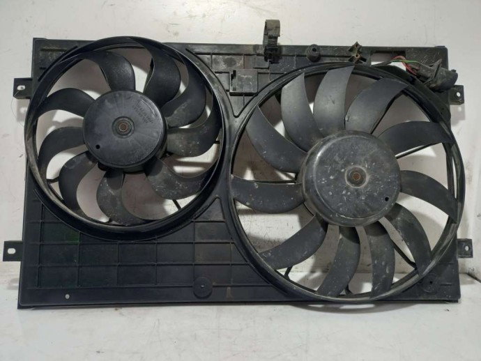 Grup electroventilatoare Audi A3 1.6 1K0121207M 2003-2012