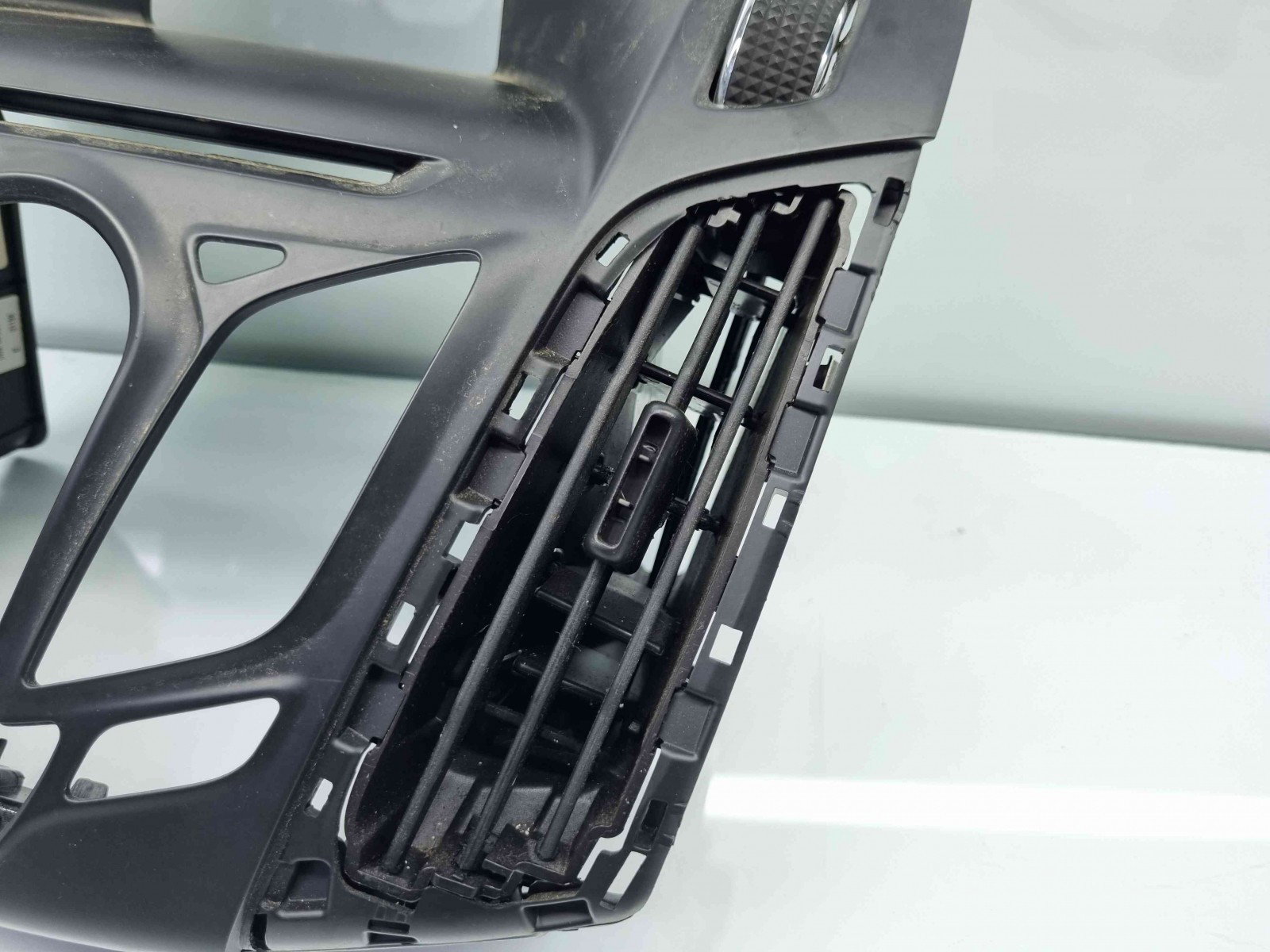 Grila aerisire centrala Ford Focus 3 [Fabr 2010-2018] BM51-18835-BF - imagine 3