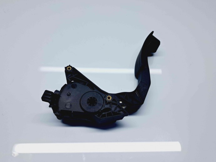  Pedala acceleratie Dacia Logan 2 [Fabr 2012-prezent] 180022703R