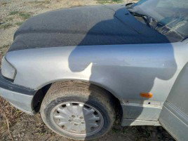 Aripa stanga fata Mercedes C220 W202 2.2 CDI OEM 1993-2000