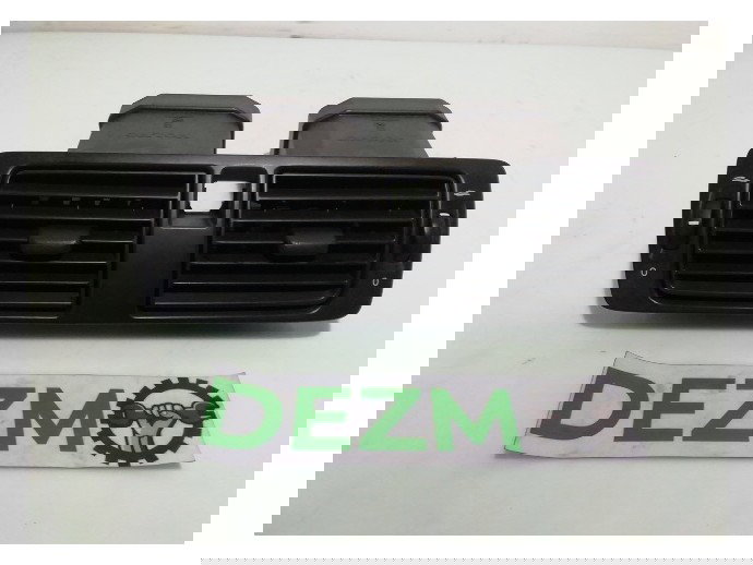 Grila aerisire centrala Volvo S40 2.0 30722777 2004-2012