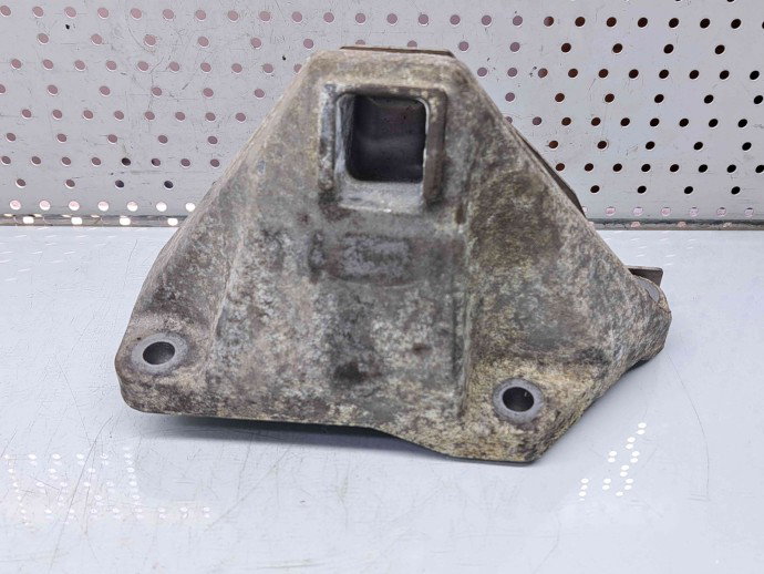 Suport motor Bmw 7 (F01, F02) [Fabr 2008-2015] 22116777 3.0 N57 